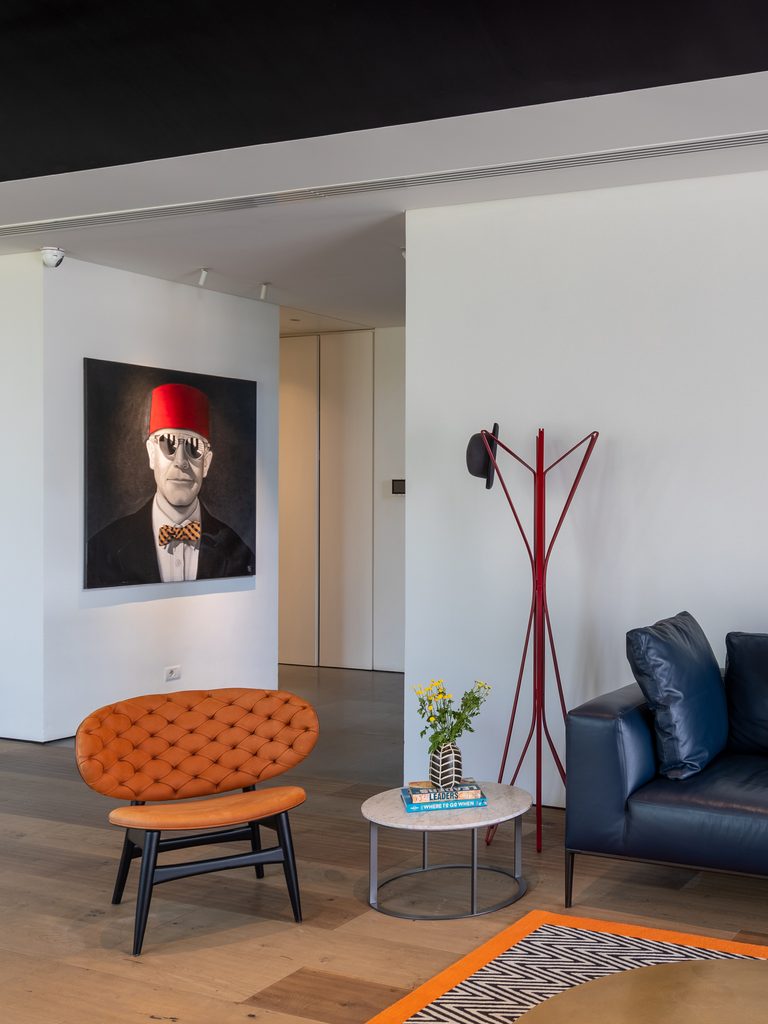 BOLD, BRIGHT, BEIRUT 6 RGA C HOUSE 04