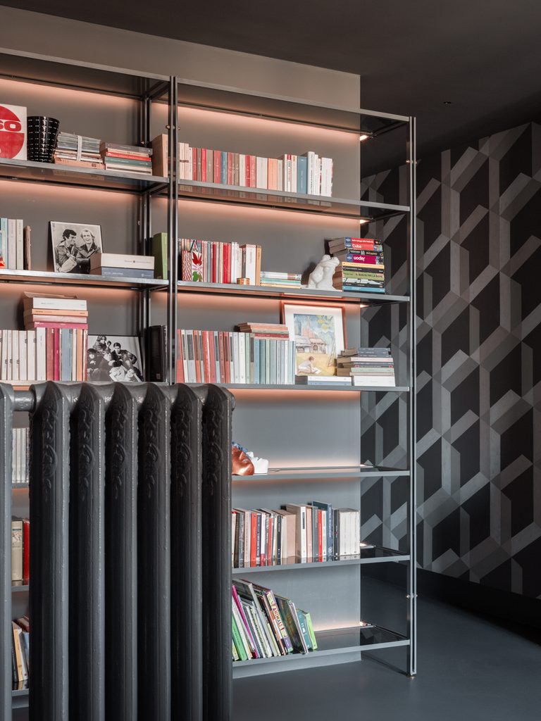 Two Languages: In Milan, A Former Law Office Becomes A Family Home Where Restored Stucco Meets Poured Resin 3 ZMA 002 BM 21 768x1024 1