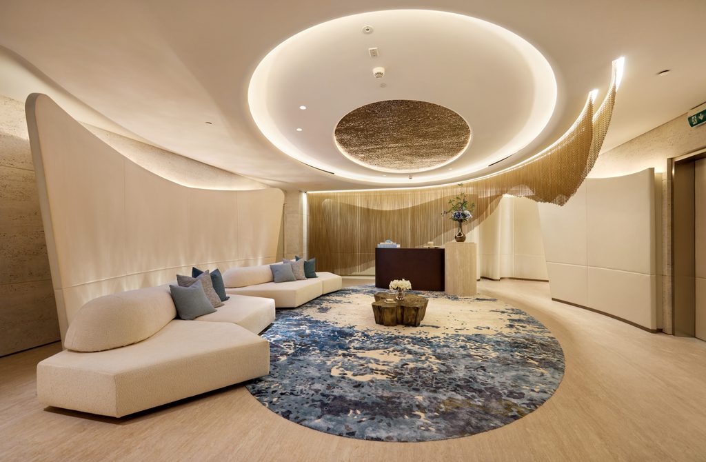 06 Lobby