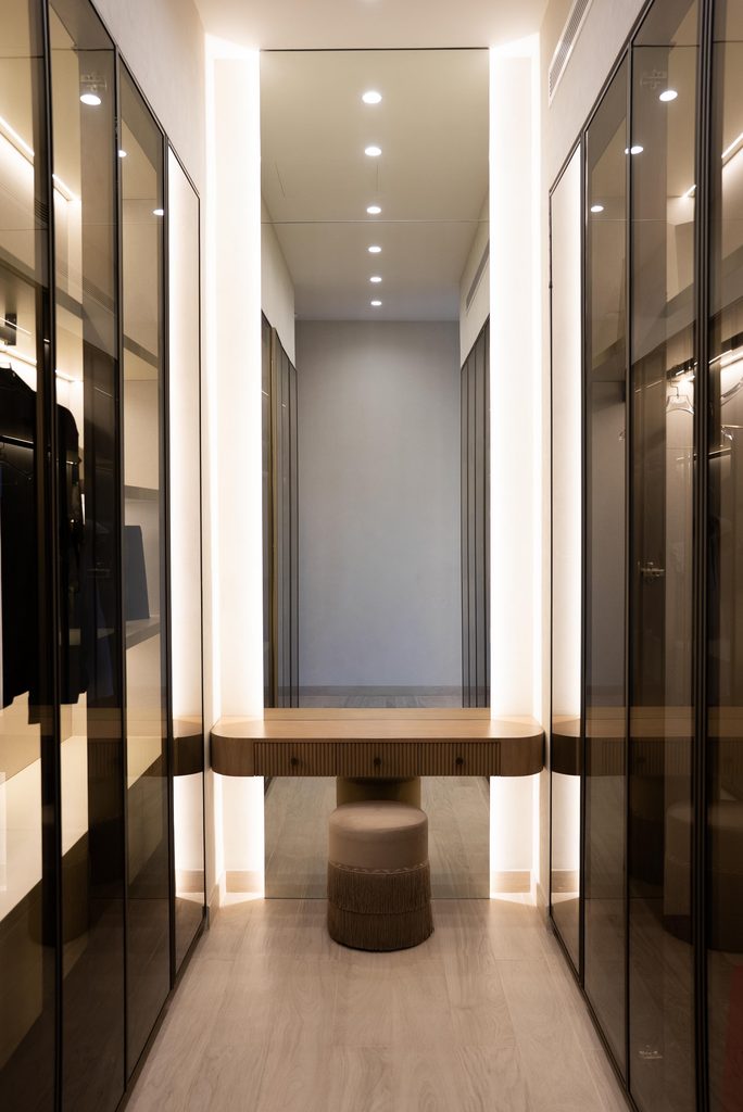 A Study in Contrasts: Kate Kerdi’s Contemporary Apartment in Muscat 7 7. IMG 1208 Photo credit Omar Al Zadjali
