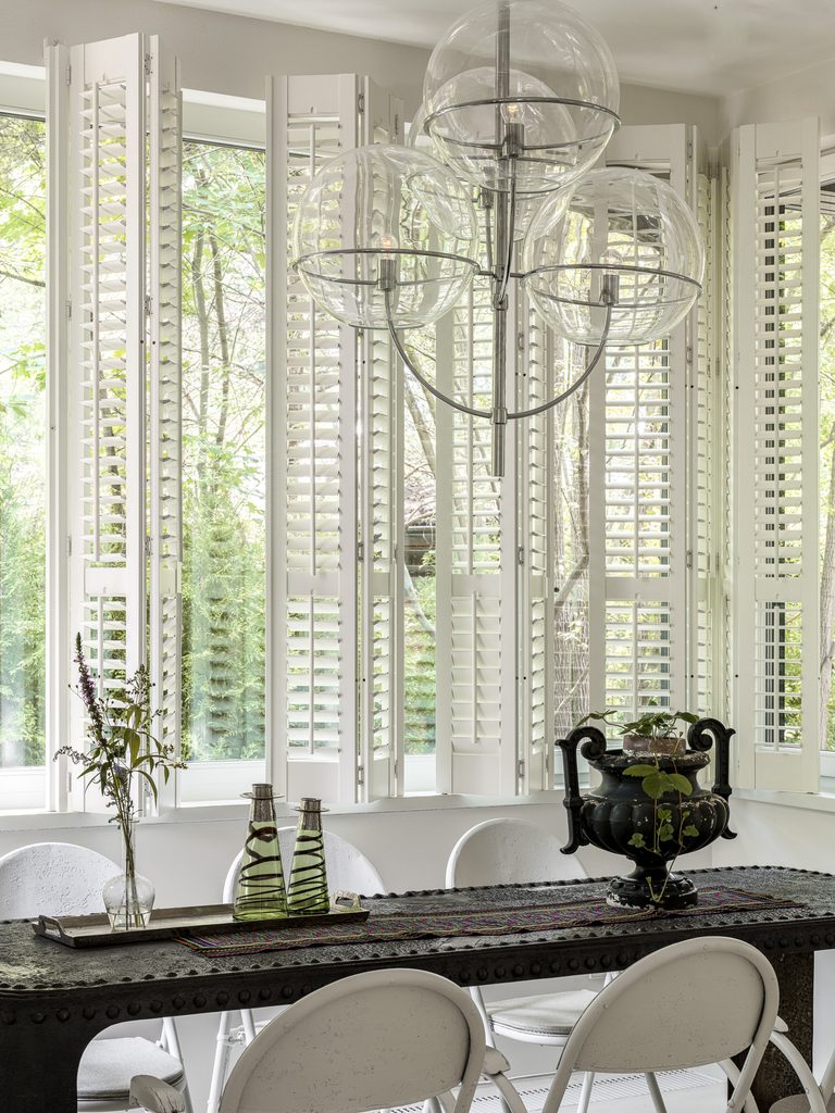 A Collector’s Eye: Inside Anna Erman’s Art-Filled Home Near Moscow 20 Borodki web 34 of 114 768x1024 1