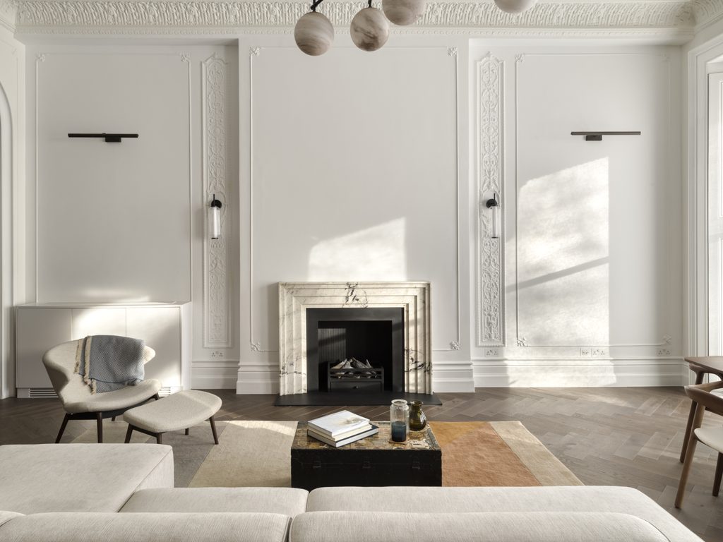A Victorian Apartment Reimagined in South Kensington 10 CG 035 hires