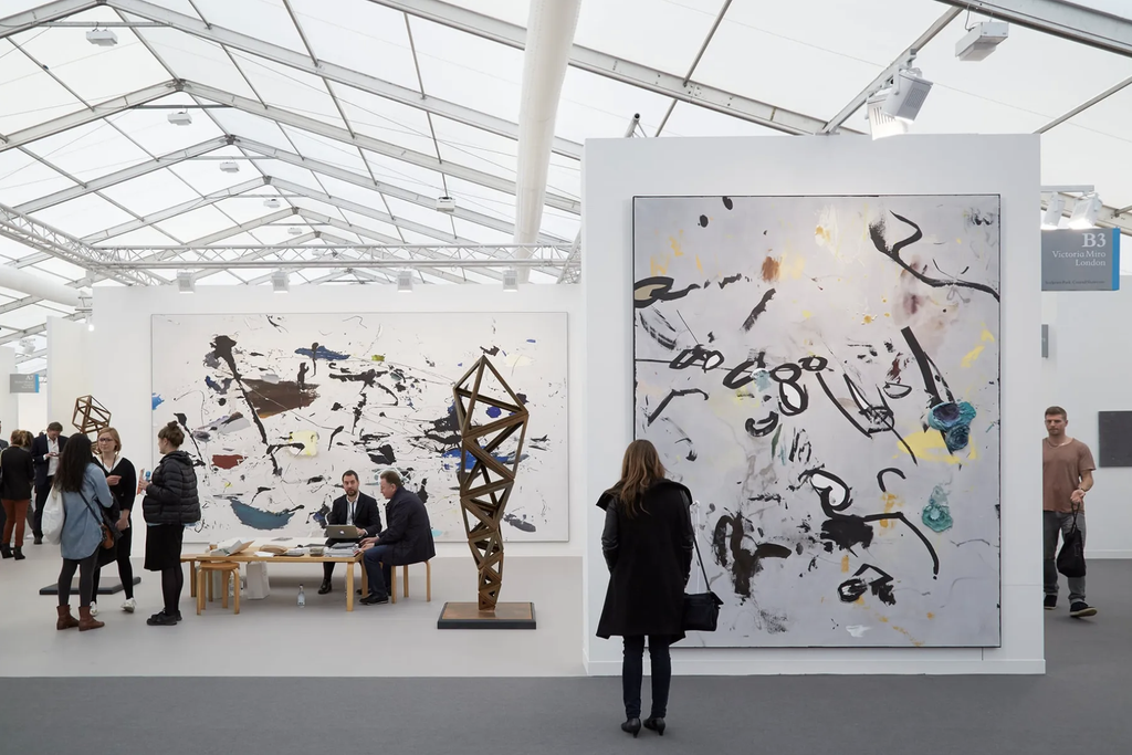 London, Calling: A Design Lover's Guide to the Capital 9 Screenshot 2026 10 09 at 11.18.47